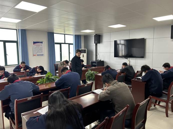 建材公司、檢測公司聯合開展管理人員業務提升考試